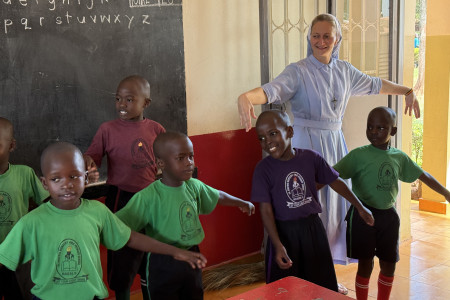 Sestry na strane chudobných Sestry na strane chudobných